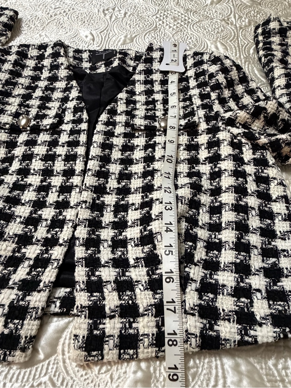 T Tahari Black & White Houndstooth Cropped Jacket - Picture 8 of 11
